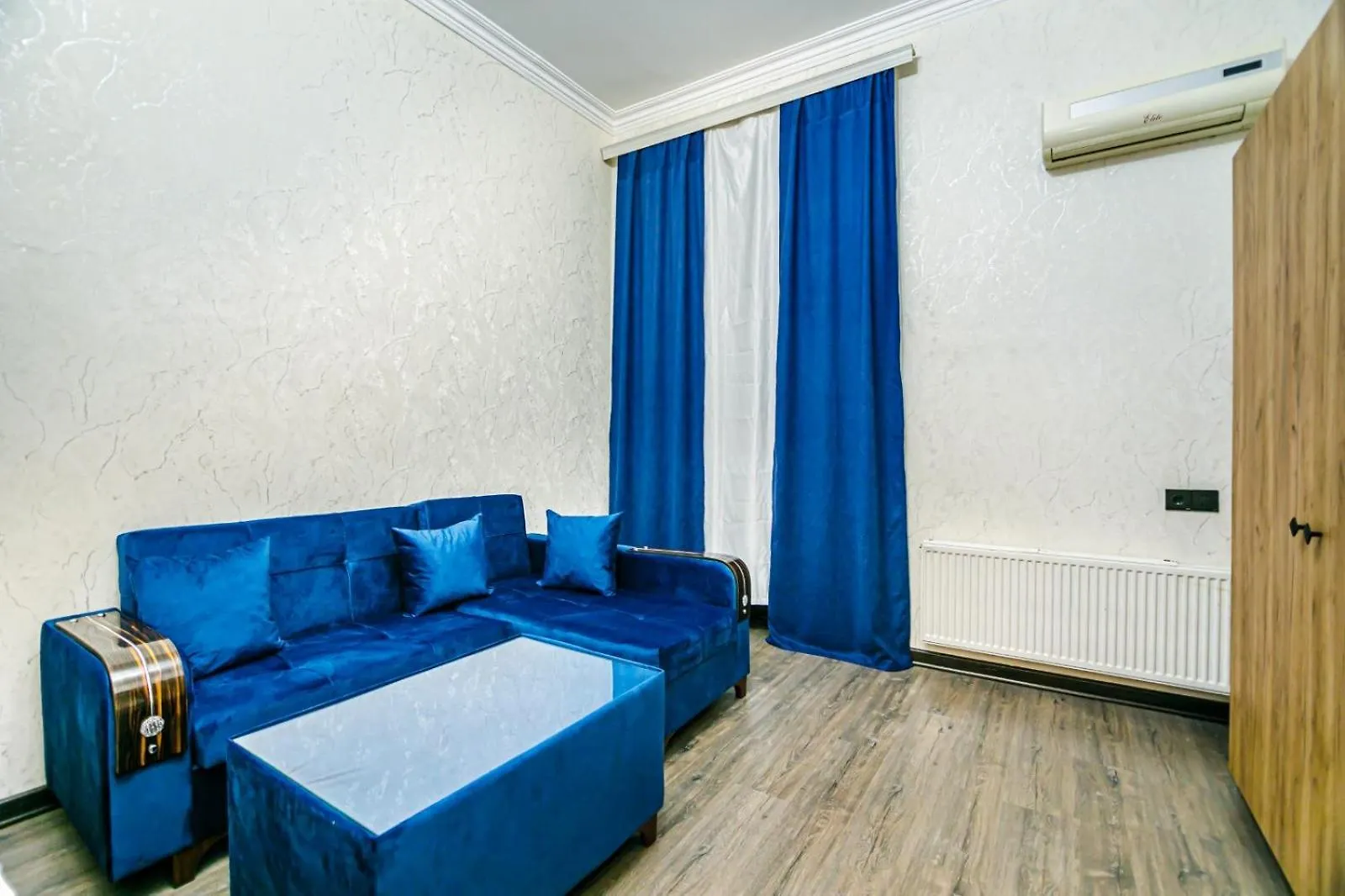 Starbucks Apartment 1 Room باكو 0*,  أذربيجان